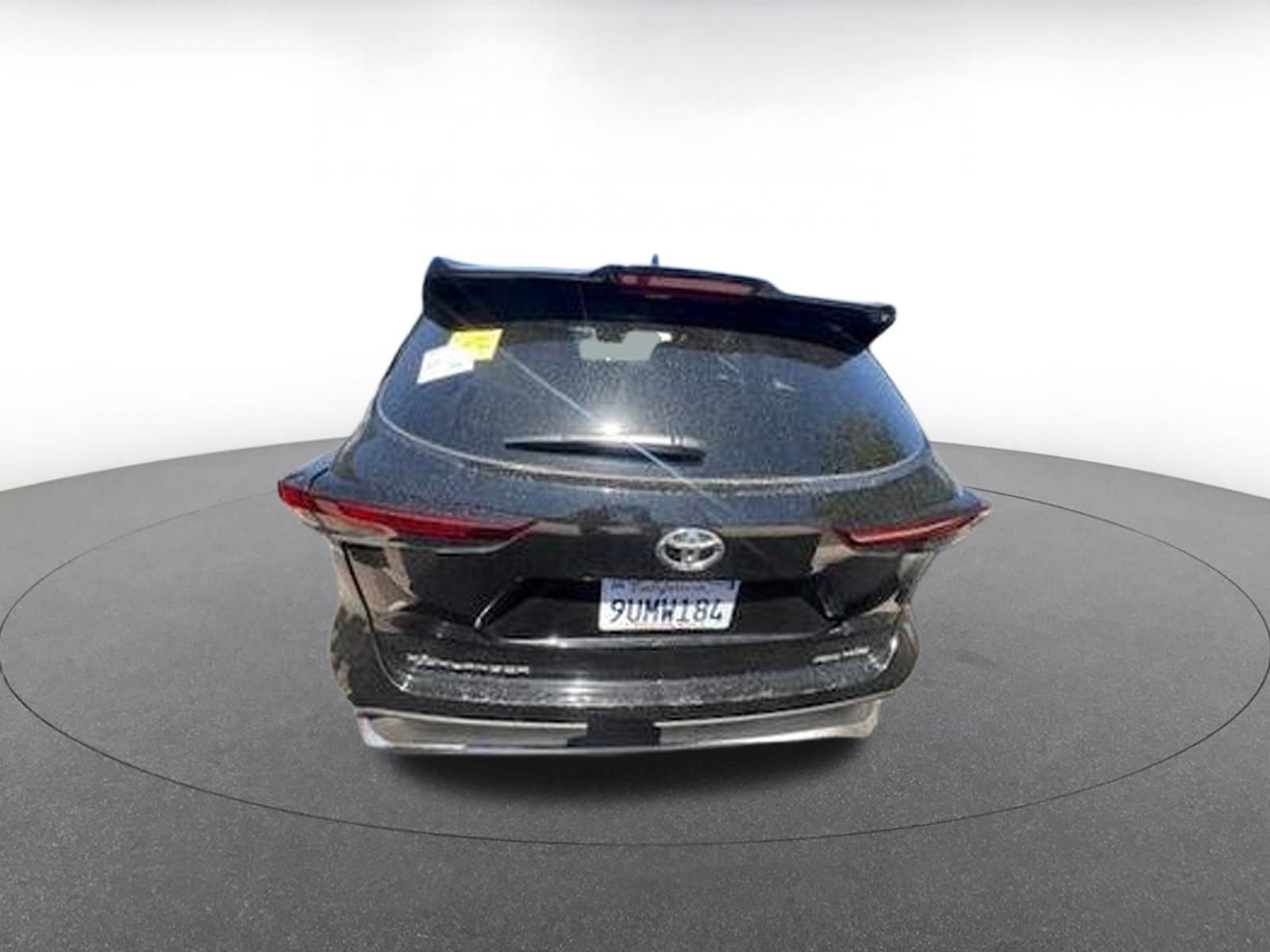 Used 2025 Toyota Highlander XSE image 5