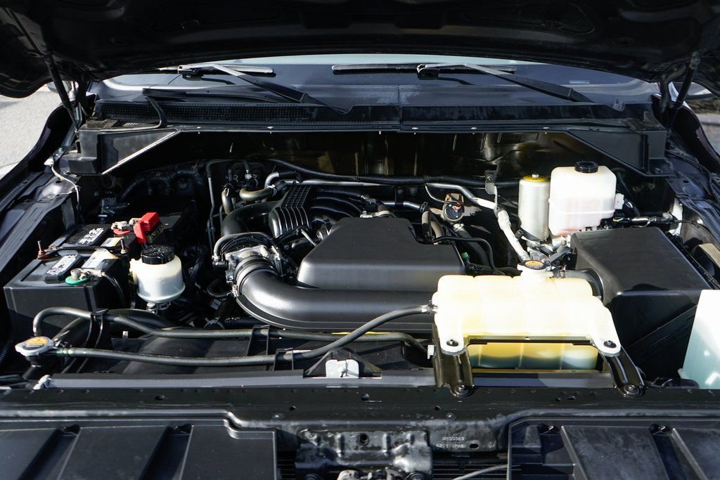 Used 2013 Nissan NV 3500 SV image 17