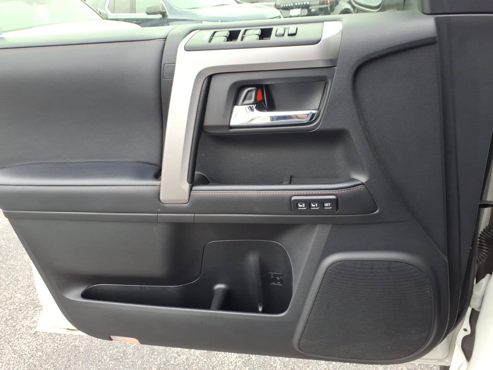 Used 2023 Toyota 4Runner Limited AWD/4WD image 24