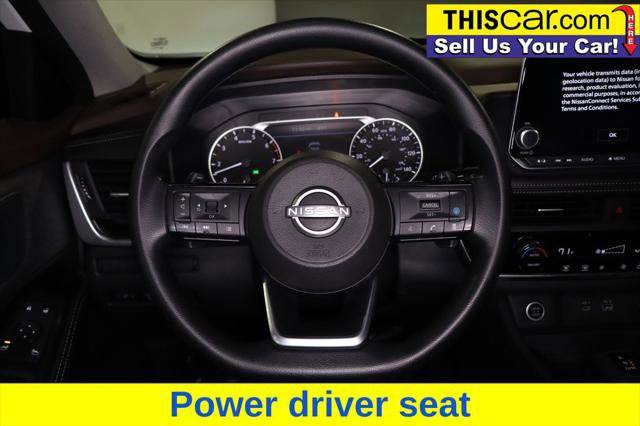 Used 2023 Nissan Rogue SV image 11