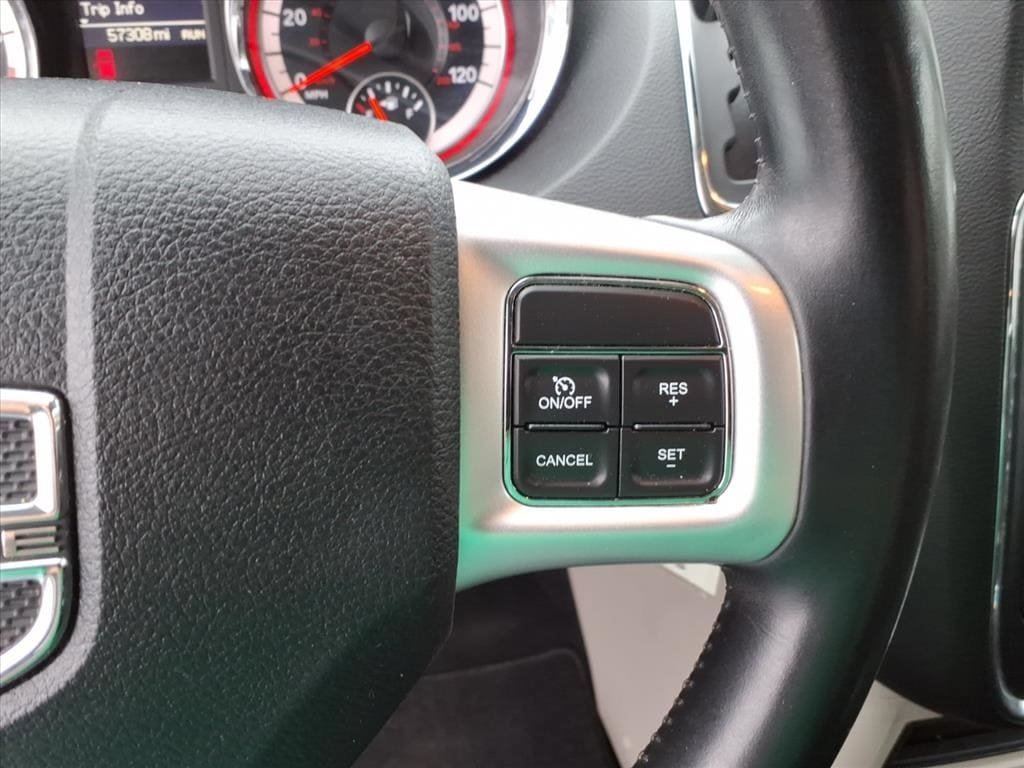 Used 2018 Dodge Grand Caravan SE w/ UConnect Hands-Free Group FWD image 23