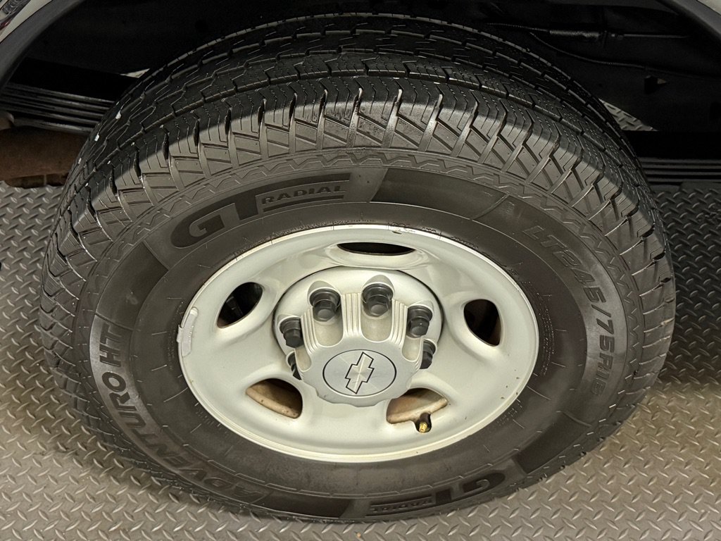 Used 2019 Chevrolet Express 3500 LS RWD image 17