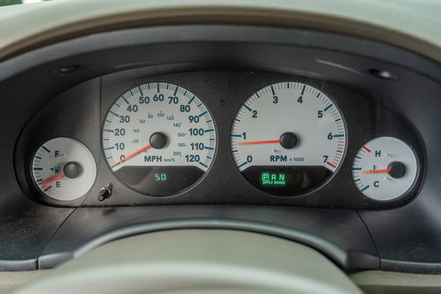 Used 2005 Dodge Grand Caravan SE w/ Popular Equipment Group I FWD image 25
