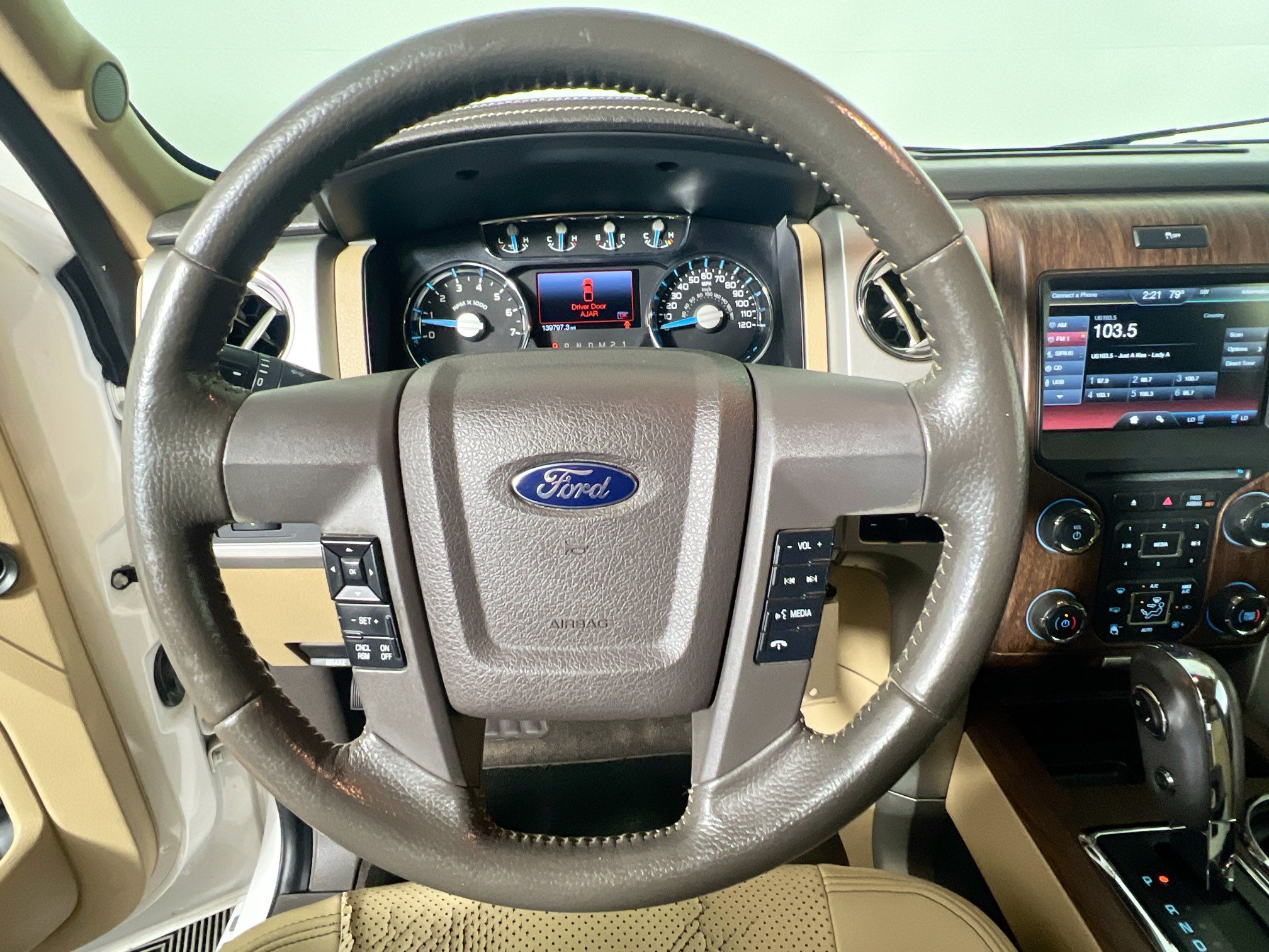 Used 2014 Ford F150 Lariat w/ Equipment Group 501A Mid RWD image 17