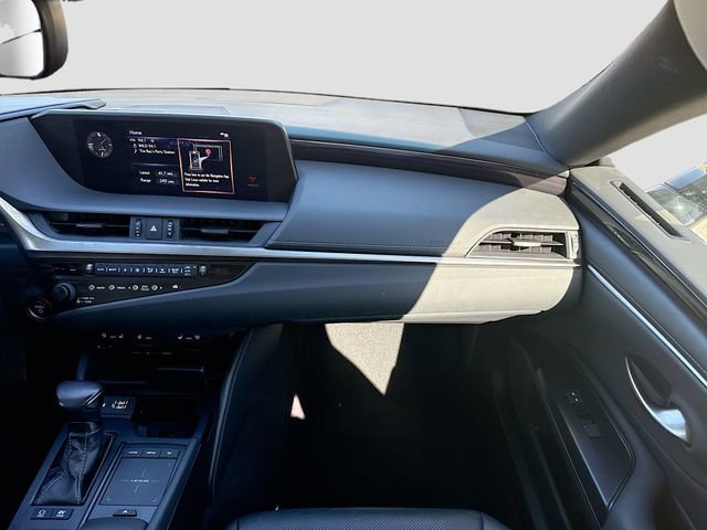 Used 2020 Lexus ES 300h w/ Premium Package FWD image 18