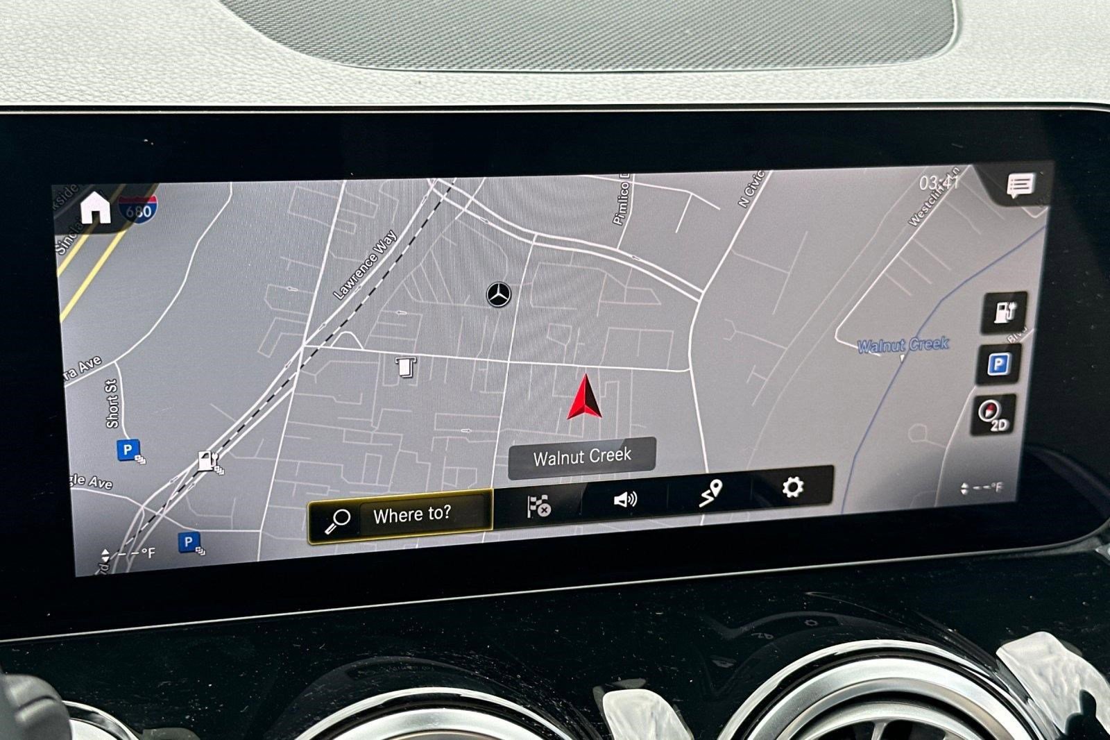 Used 2023 Mercedes-Benz EQB 300 4MATIC image 24