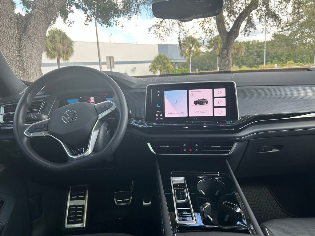 Used 2025 Volkswagen Atlas Cross Sport SEL Premium R-Line image 48