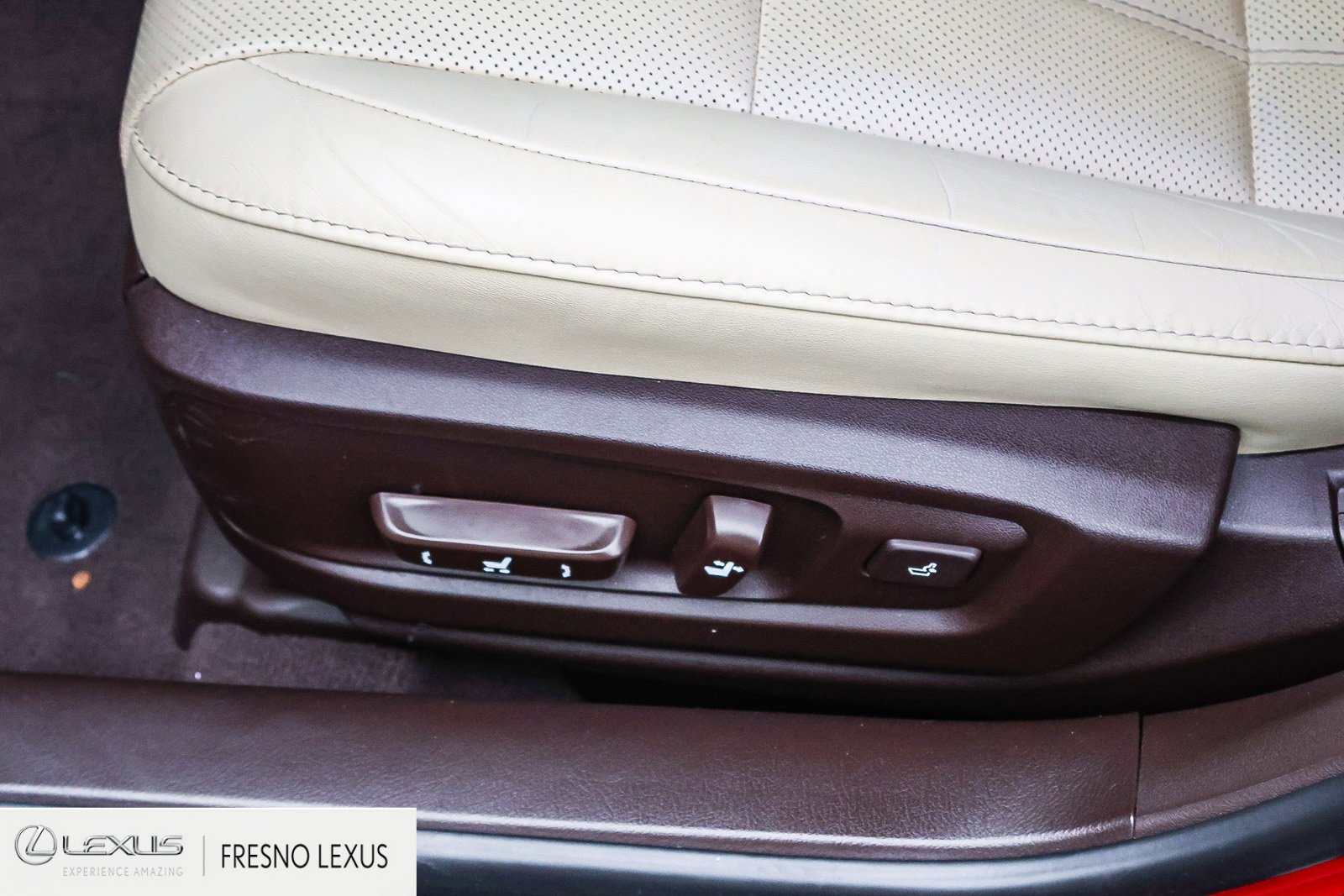 Used 2018 Lexus ES 350 w/ Luxury Package w/Wood Trim image 21