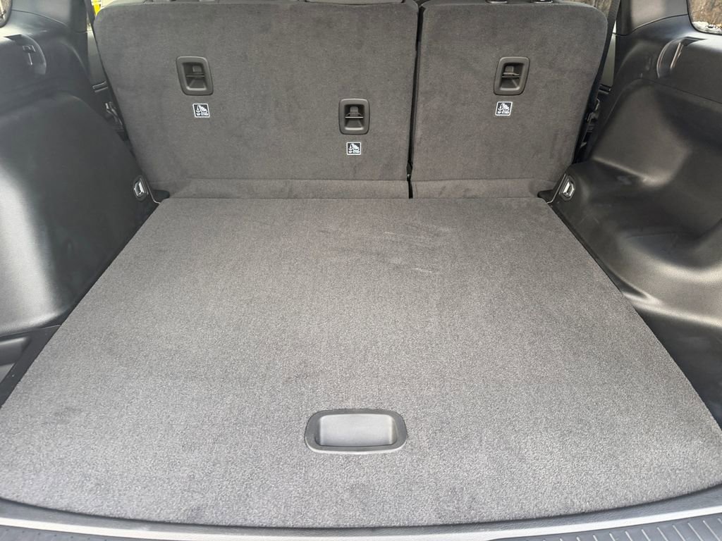 New 2026 Jeep Grand Cherokee Laredo image 17