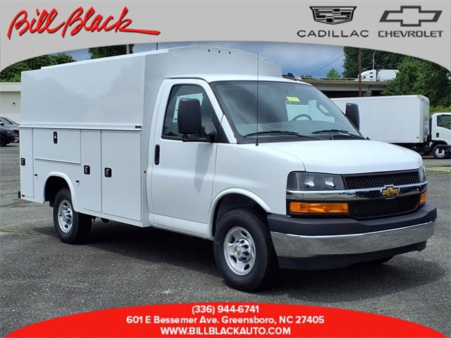 New 2025 Chevrolet Express 3500 w/ Power Convenience Package