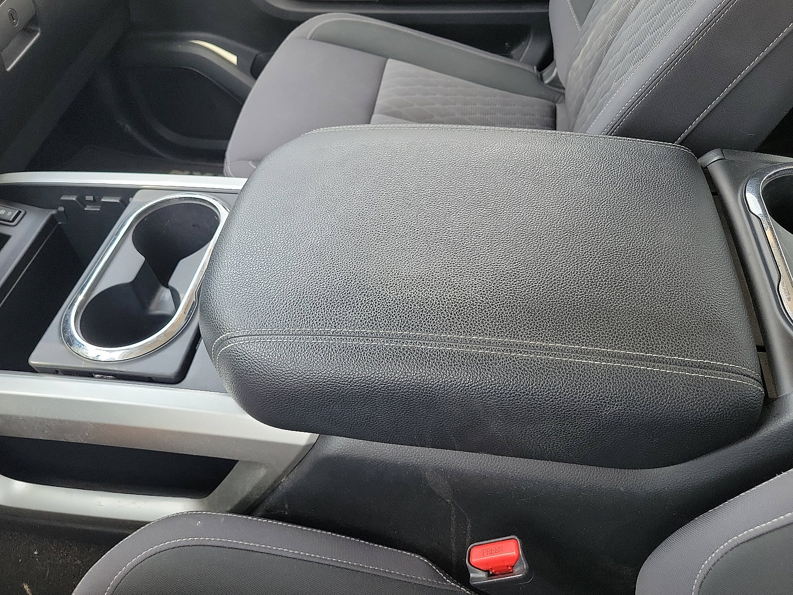 Used 2020 Nissan Titan SV w/ SV Convenience Package image 20