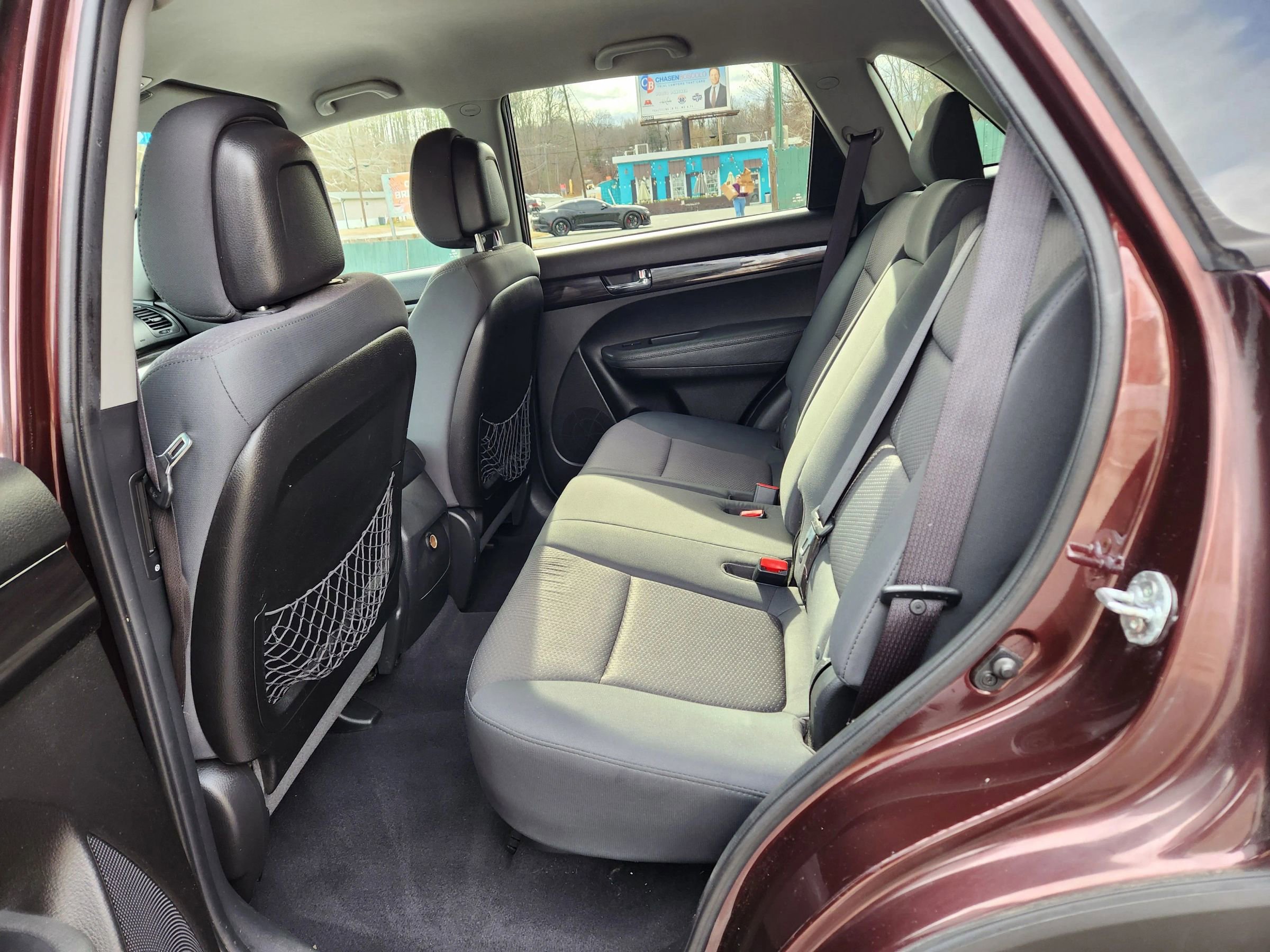 Used 2012 Kia Sorento LX image 19