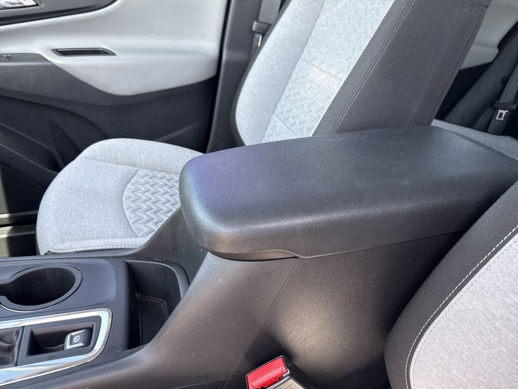 Used 2023 Chevrolet Equinox LS FWD image 25