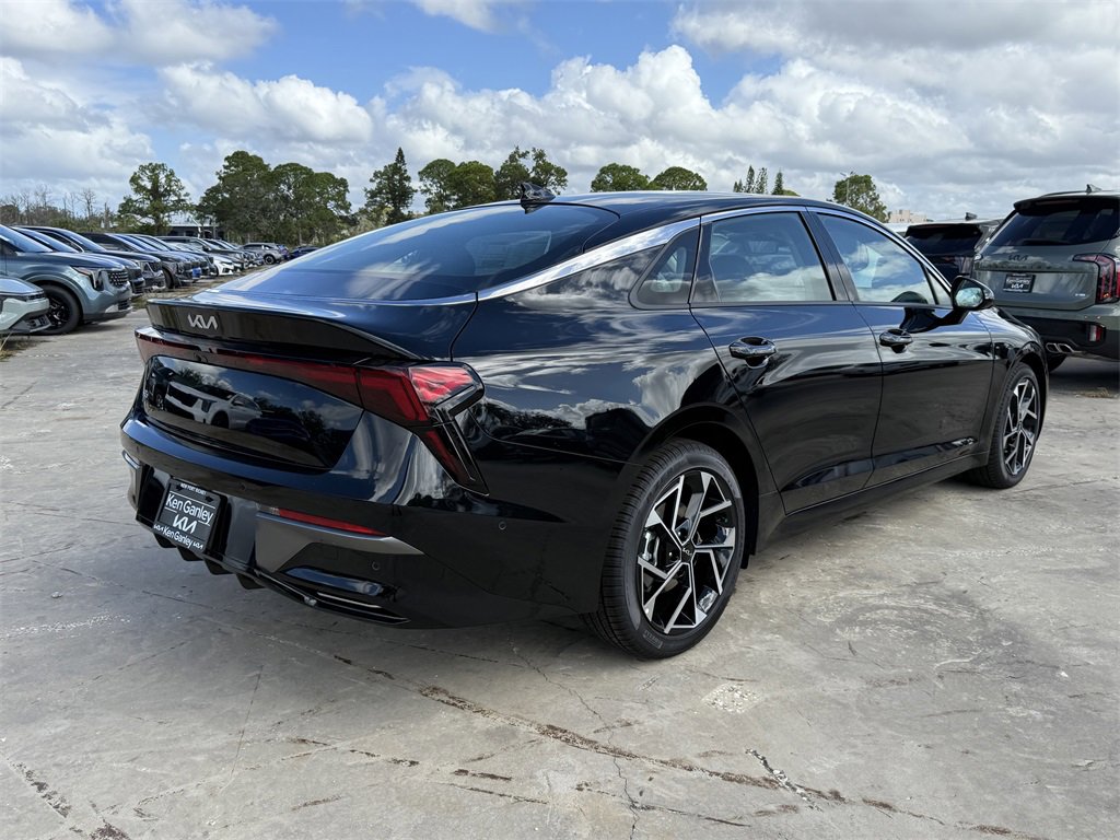 New 2026 Kia K5 EX image 4