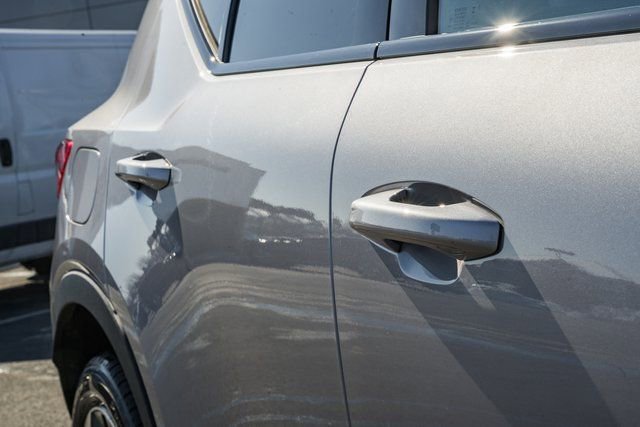 New 2026 Volvo XC40 B5 Plus w/ Protection Package Premier image 17