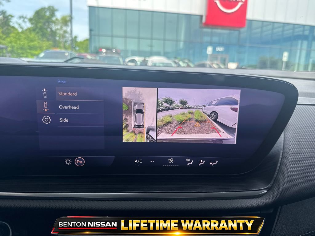 Used 2024 Buick Envision Preferred AWD/4WD image 14