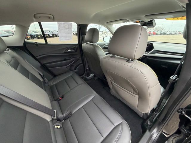 Used 2025 Chevrolet Trax ACTIV image 26