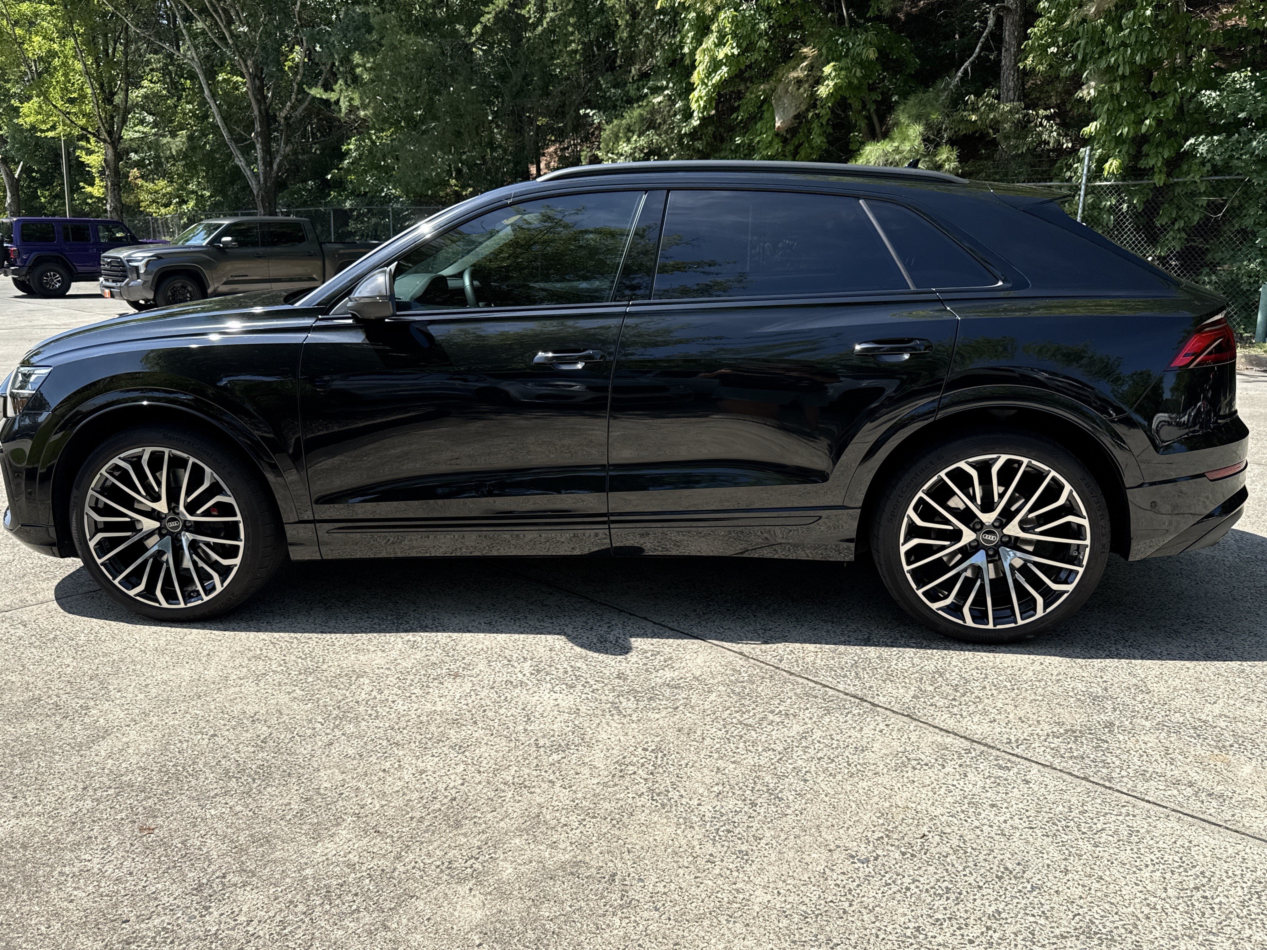 Used 2024 Audi SQ8 Prestige AWD/4WD image 4