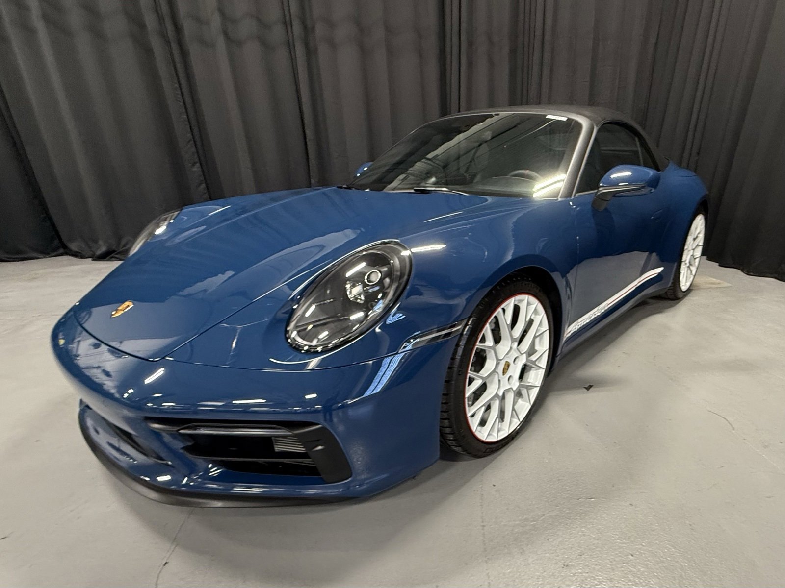 Certified 2023 Porsche 911 Carrera GTS image 7