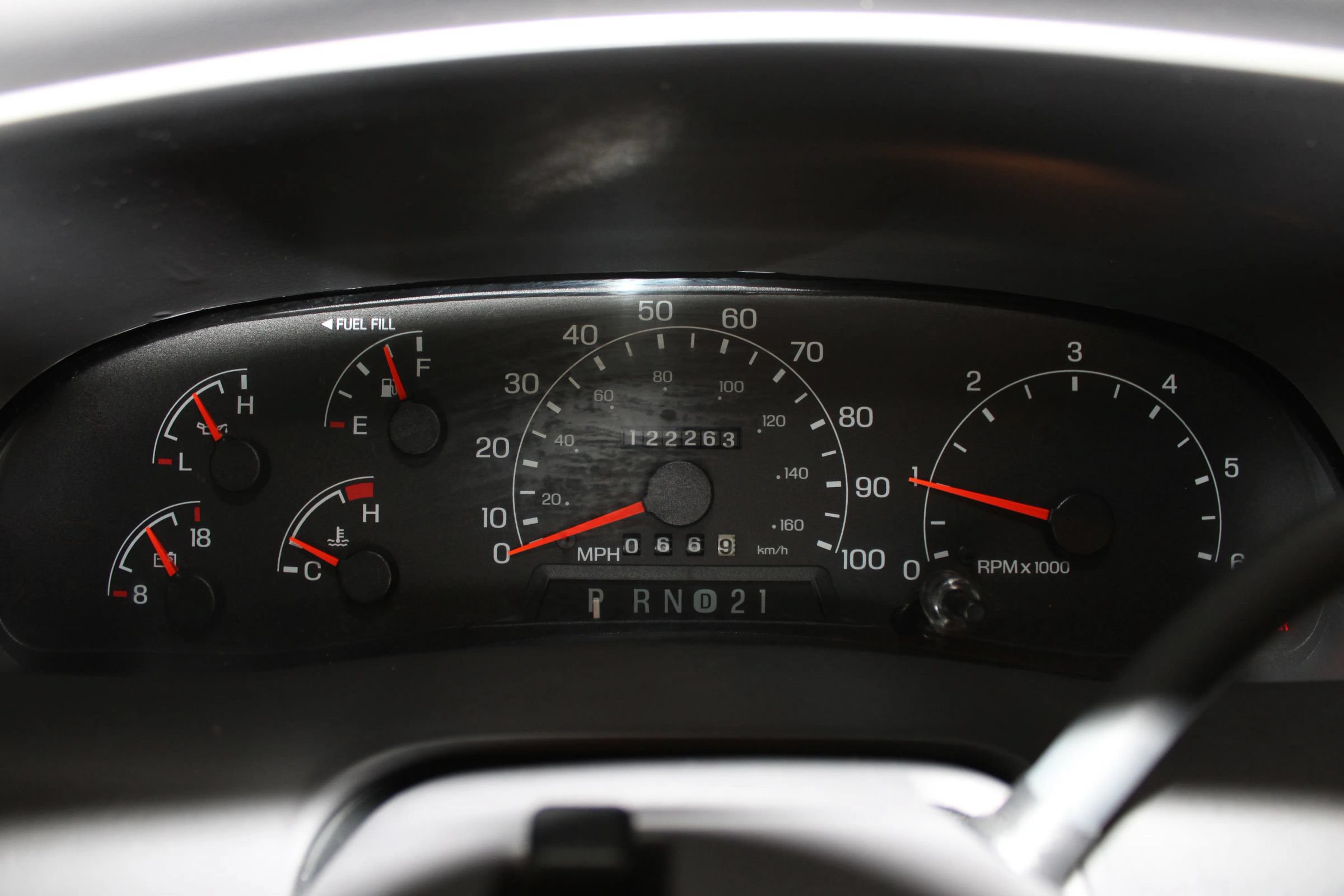Used 2000 Ford Excursion XLT AWD/4WD image 12