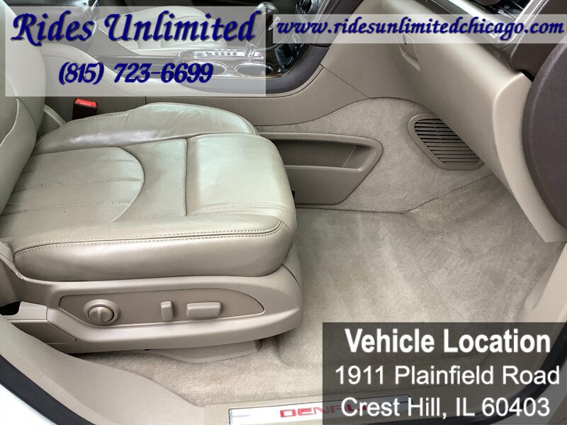 Used 2013 GMC Acadia Denali AWD/4WD image 38
