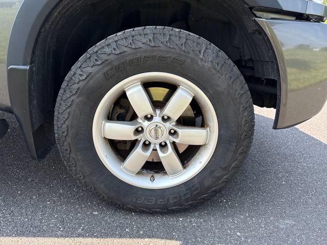 Used 2011 Nissan Titan PRO-4X AWD/4WD image 11
