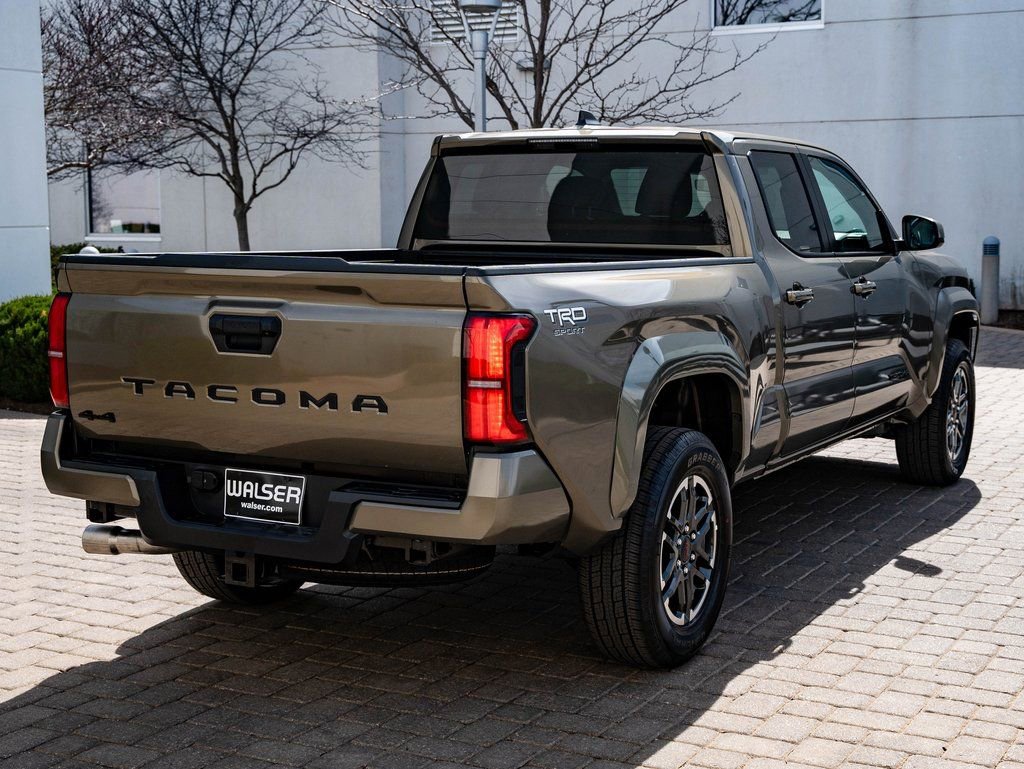 Used 2025 Toyota Tacoma TRD Sport AWD/4WD image 10