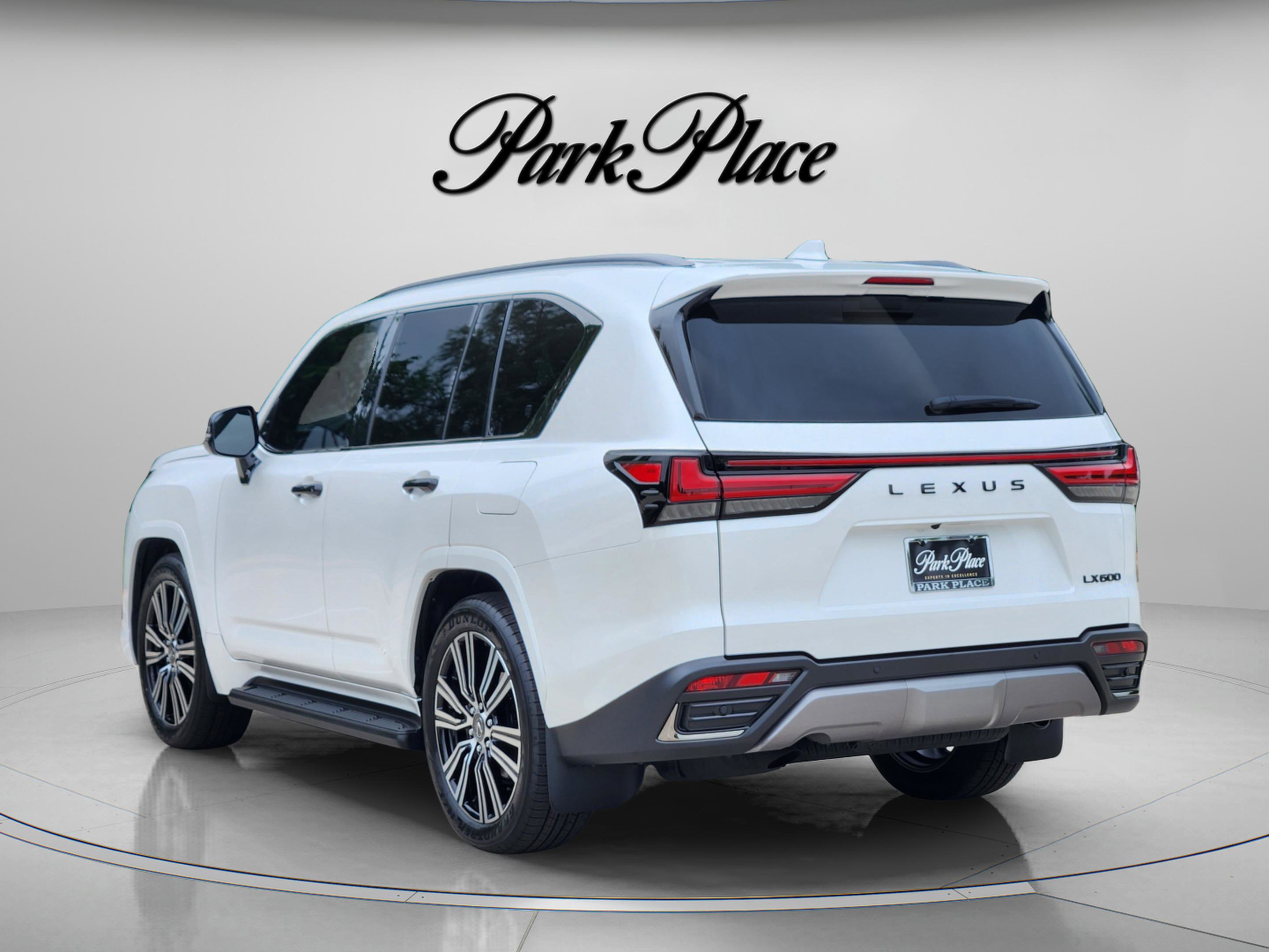 New 2026 Lexus LX 600 4WD w/ Luxury Package image 3