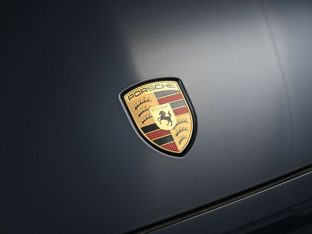 New 2026 Porsche Cayenne GTS image 14