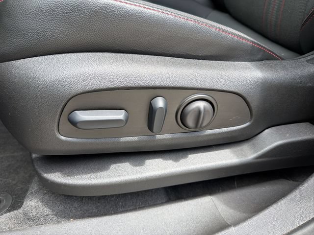 Used 2023 Chevrolet Equinox RS AWD/4WD image 14