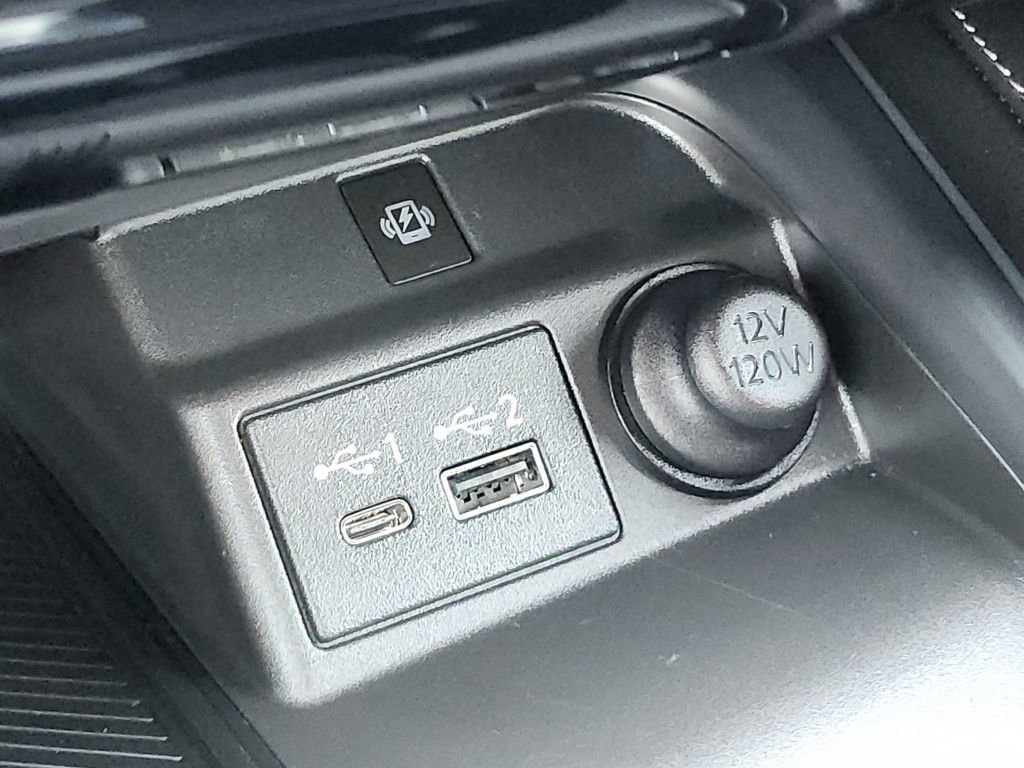 New 2025 INFINITI QX55 Essential image 17