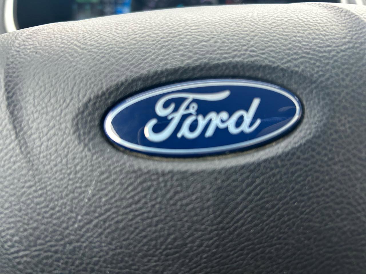 Used 2019 Ford Edge SEL w/ Equipment Group 201A image 20