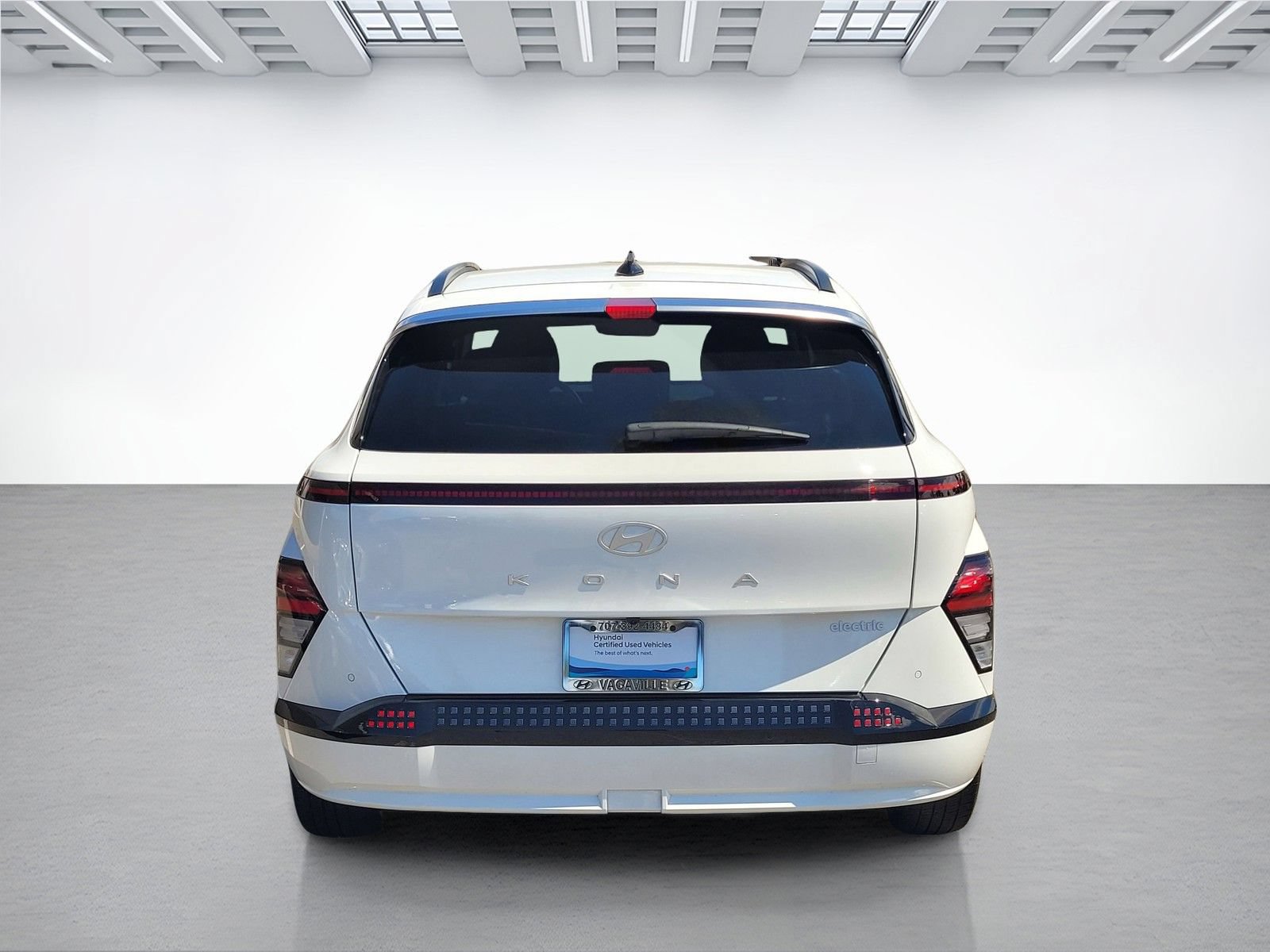 Certified 2024 Hyundai Kona Limited FWD image 5