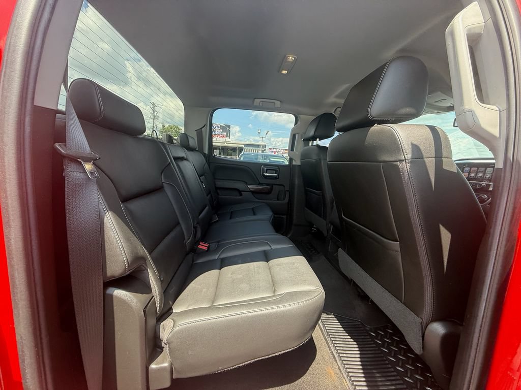 Used 2018 GMC Sierra 3500 SLE w/ SLE Preferred Package AWD/4WD image 21