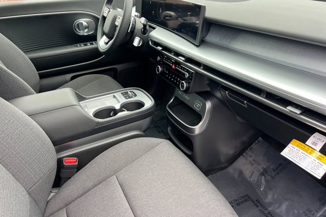 Certified 2026 Hyundai Ioniq 9 S RWD image 22
