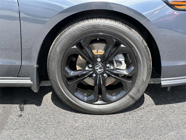Used 2025 Honda Accord SE image 5