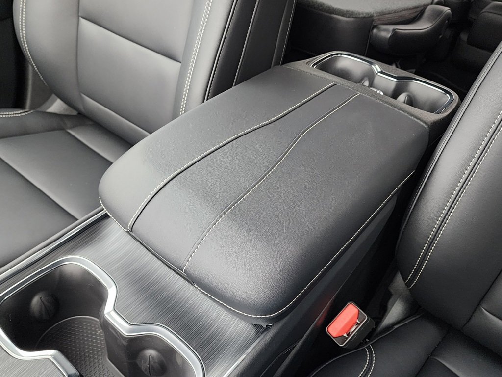 New 2026 GMC Acadia Elevation w/ Black Edition image 32