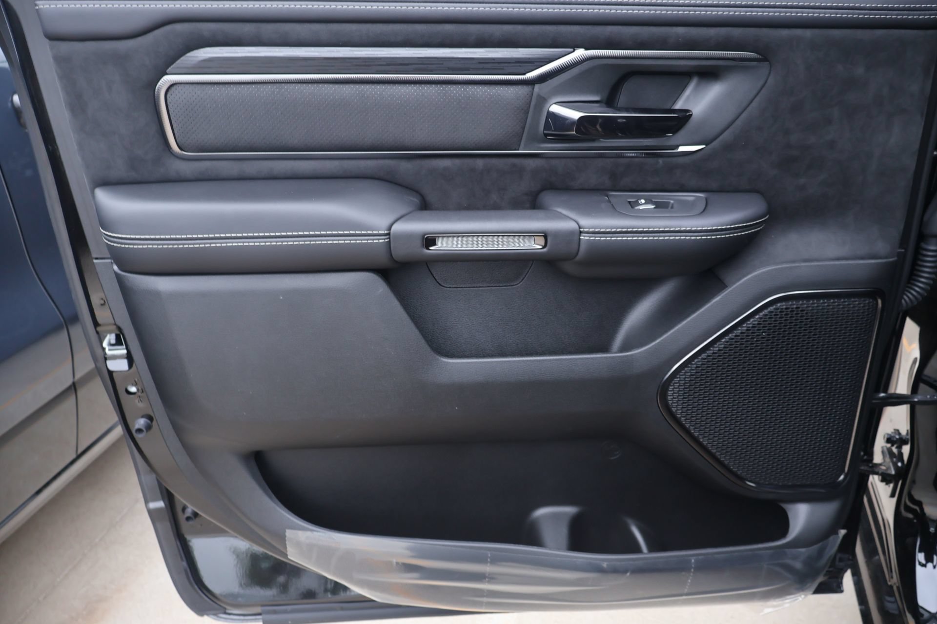 New 2026 RAM 1500 RHO AWD/4WD image 18
