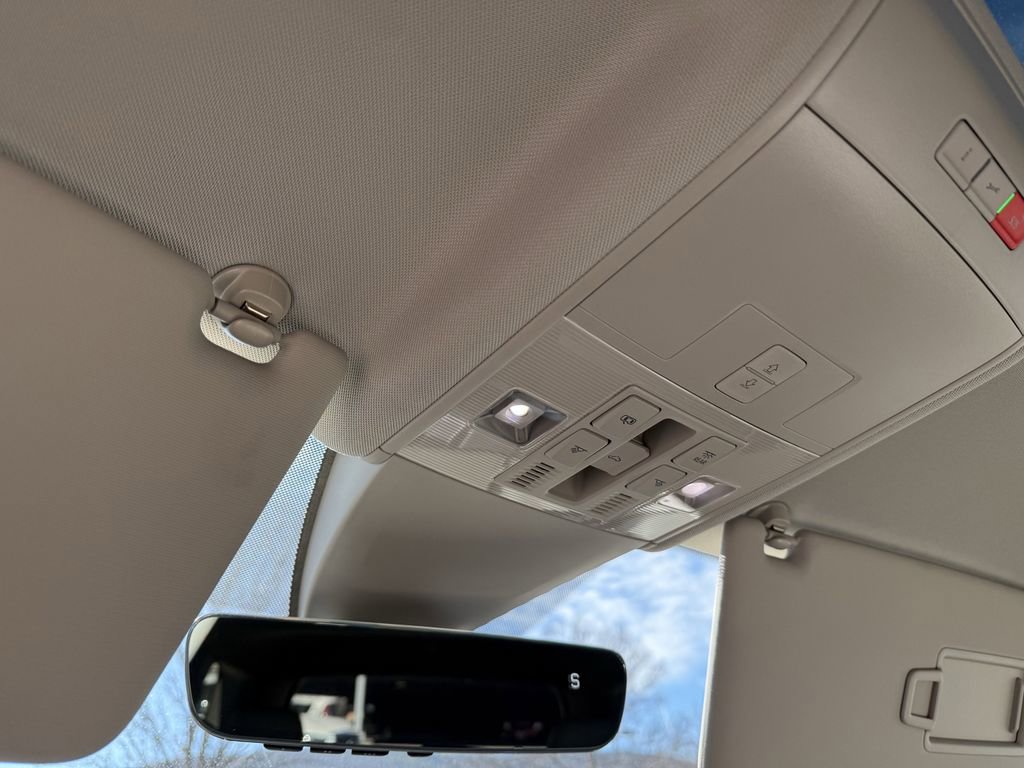 Used 2022 Volkswagen Atlas SEL image 31