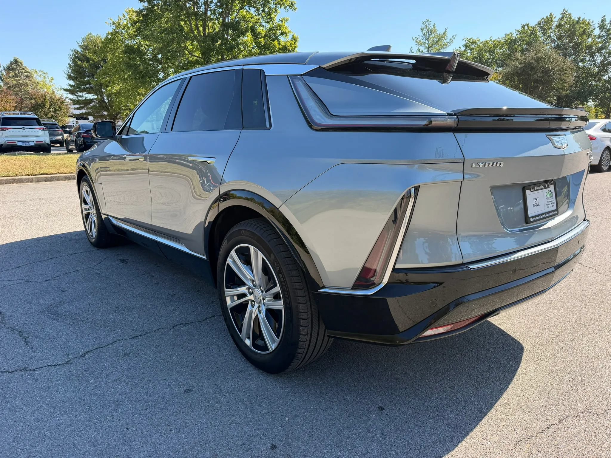 Used 2024 Cadillac Lyriq Tech AWD/4WD image 5