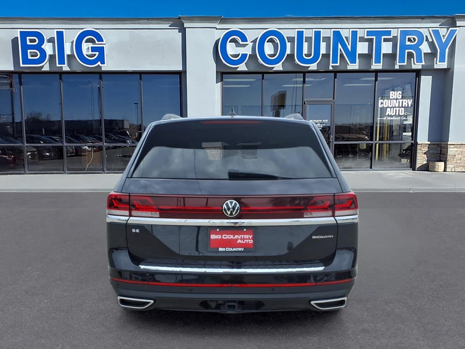 Used 2024 Volkswagen Atlas SE FWD image 6