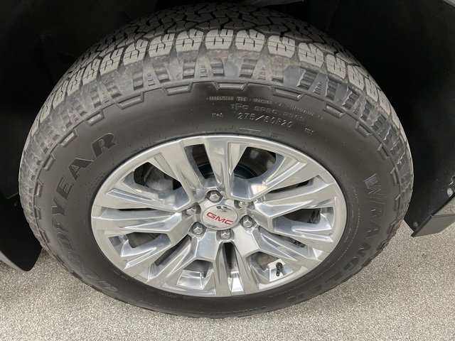 Used 2023 GMC Yukon Denali image 16