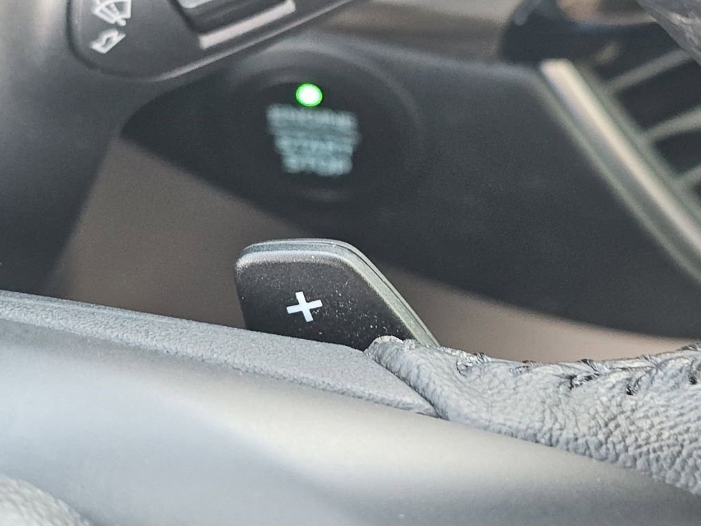 Used 2020 Ford Escape Titanium image 15