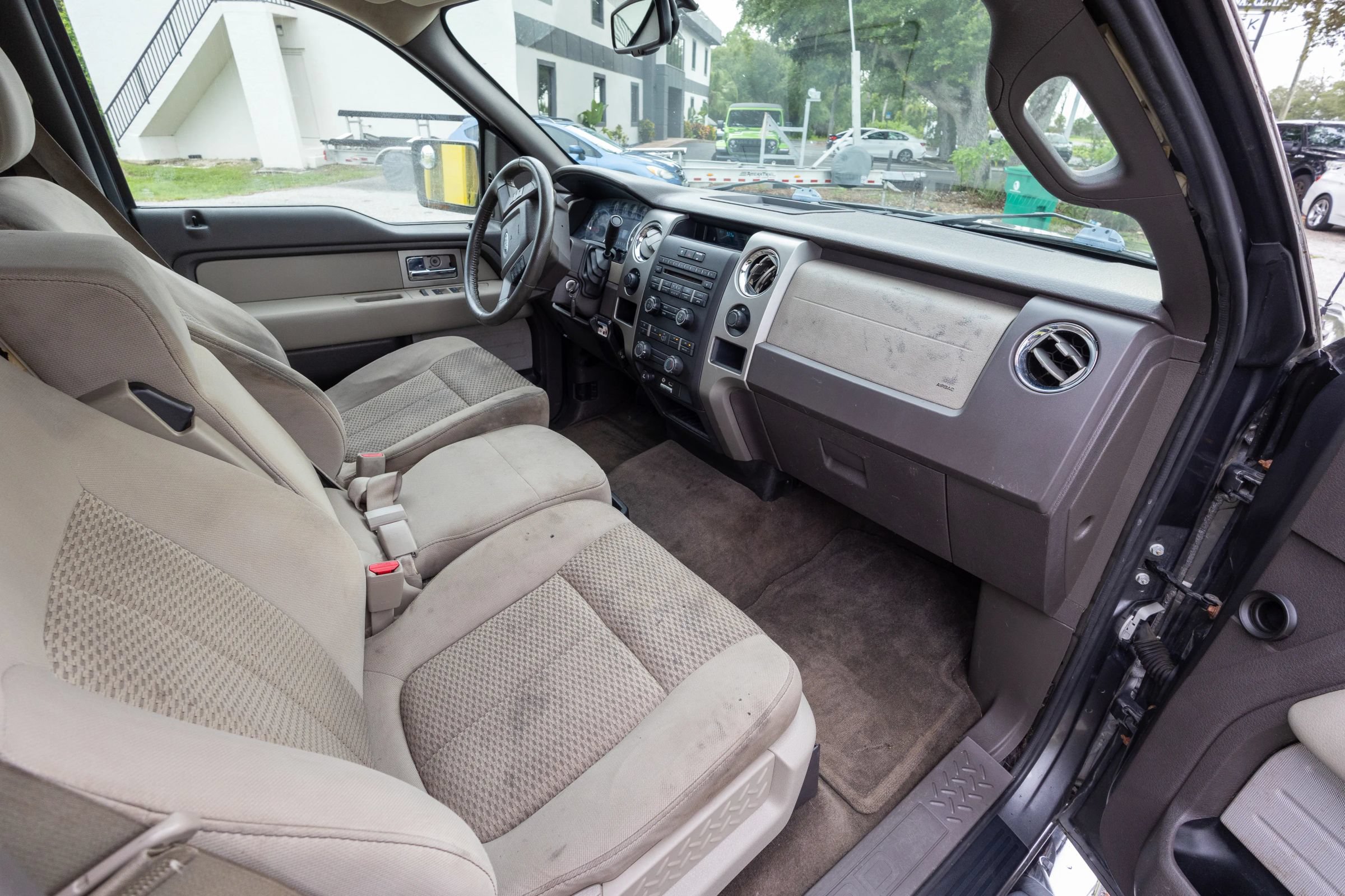 Used 2010 Ford F150 Platinum AWD/4WD image 12