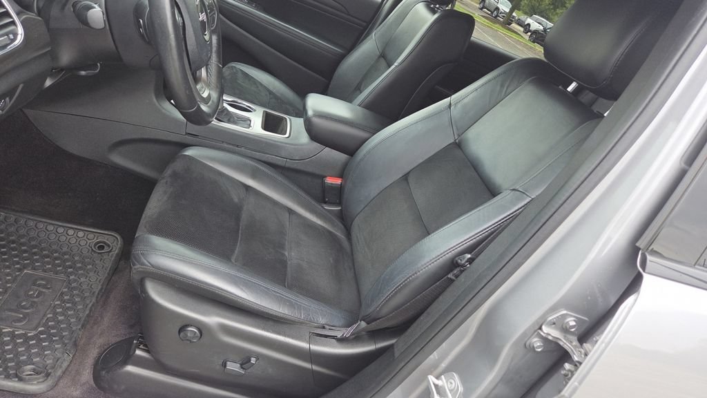 Used 2018 Jeep Grand Cherokee Altitude AWD/4WD image 16