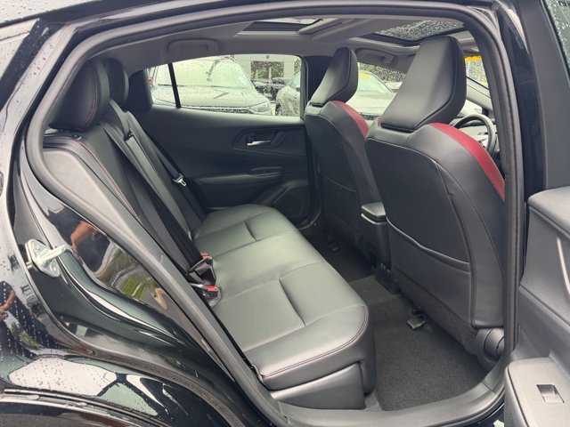 Used 2024 Toyota Prius Prime FWD image 17