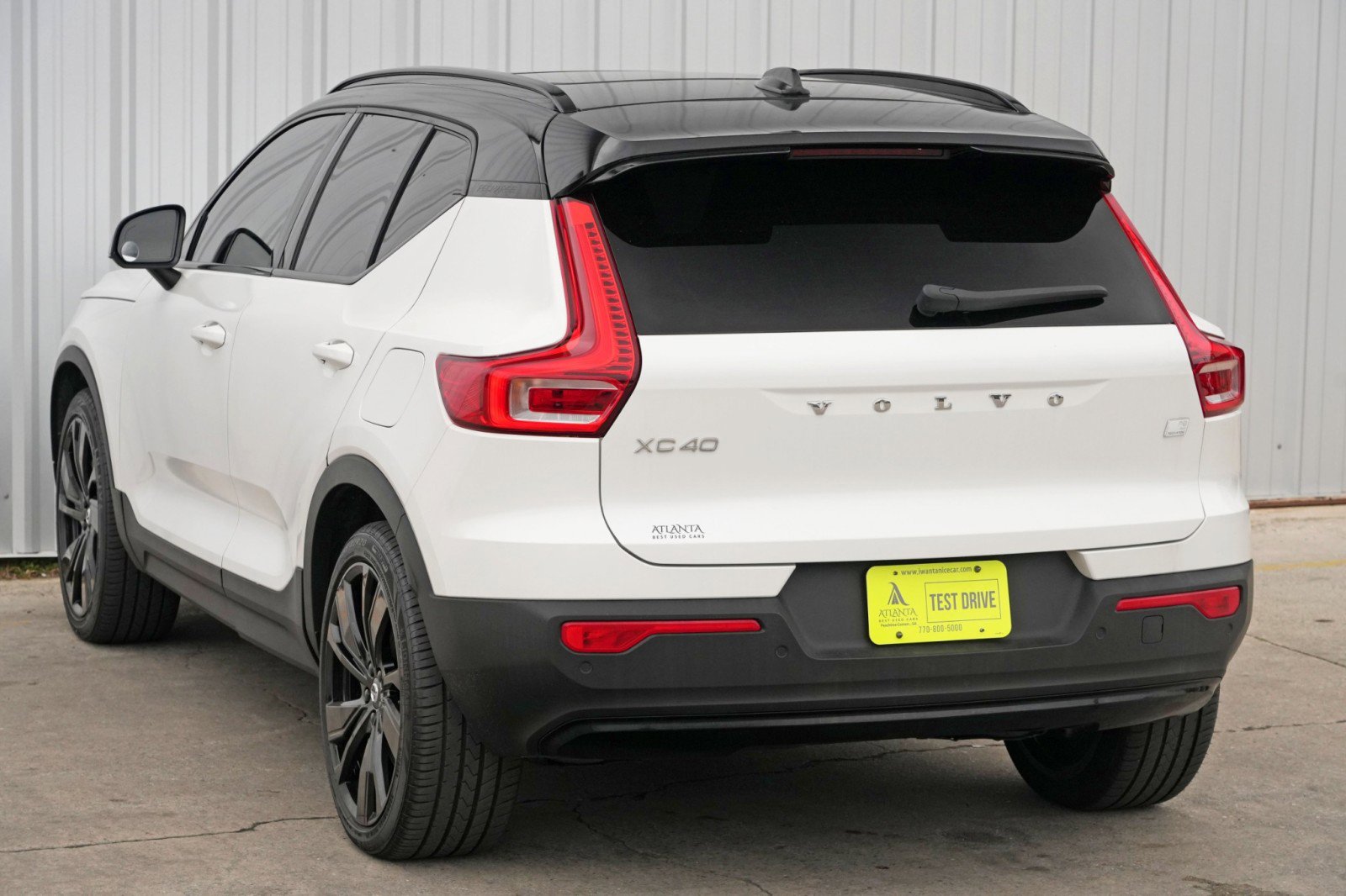 Used 2021 Volvo XC40 P8 Recharge w/ Advanced Package image 49