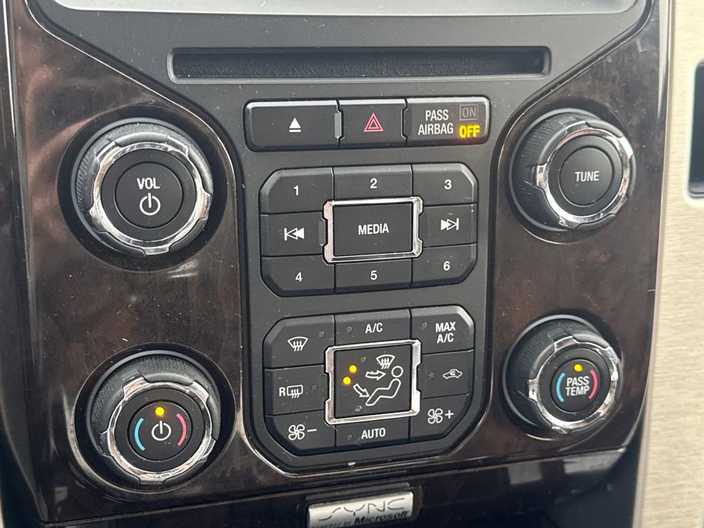 Used 2014 Ford F150 Platinum image 35