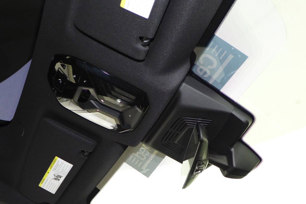 Certified 2024 BMW iX xDrive50 w/ Convenience Package image 16