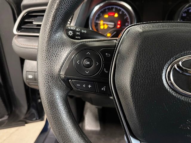 Used 2020 Toyota Camry LE FWD image 25